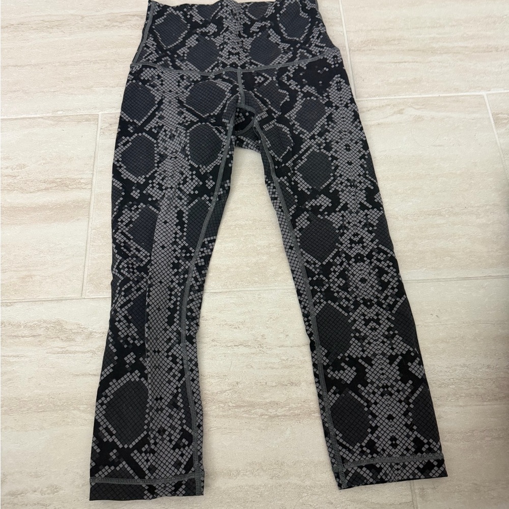 Lululemon Snake Print Leggings